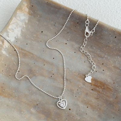 s925纯银镂空爱心锆石吊坠项链女款2025新款锁骨链学生党银饰送女朋友老婆情人节七夕生日礼物