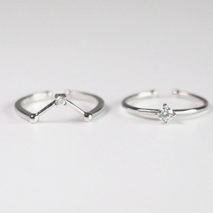 V字钻闪亮锆石S925纯银开口戒指韩版气质显手长纯银饰品学生礼物送女朋友老婆情人节七夕生日礼物 V型小钻开口戒1只