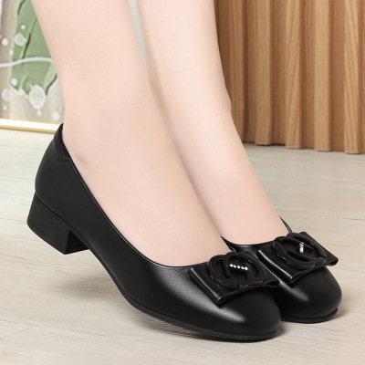 一脚蹬女鞋子春夏秋款浅口上班不累脚工作鞋