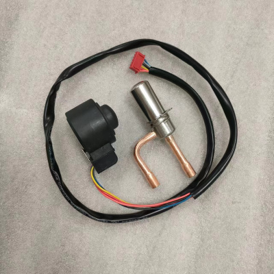 帮客材配 全新原件 需确认是三花/盾安 电子膨胀阀+线圈 1.65C 六线 收前务必验货