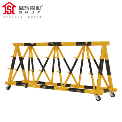 盛辉嘉业 拒马移动护栏 路障挡车器可带牌电动防冲撞移动带刺拒马定制