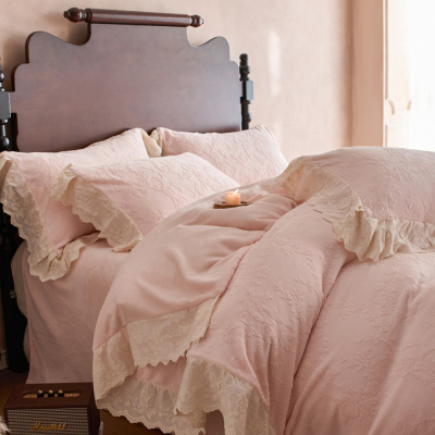 轻奢公主风A类花牛奶绒四件套蕾丝花边无静电被套冬季陪嫁床品