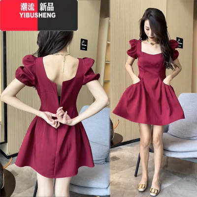 YIBUSHENG网红季新品2024火小个子轻奢连衣裙御姐辣妹高腰通勤裙子