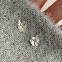 S999纯银蝴蝶耳钉女森系仙气甜美耳环新潮洋气耳饰小众设计感送女朋友老婆情人节七夕生日礼物