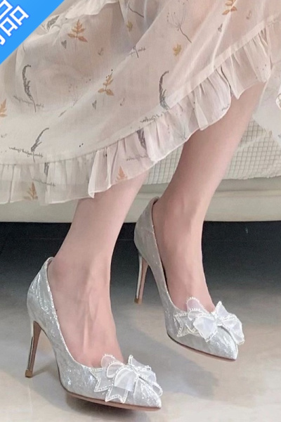 SUNTEK水晶银色2023新款蝴蝶结礼服高跟鞋女细跟尖头伴娘成人礼细跟单鞋