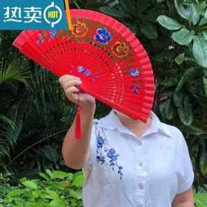XIANCAI舞蹈扇古风红色扇子实木扇骨开合顺溜双面扇旗袍舞台走秀表演折扇 大红镂空3#