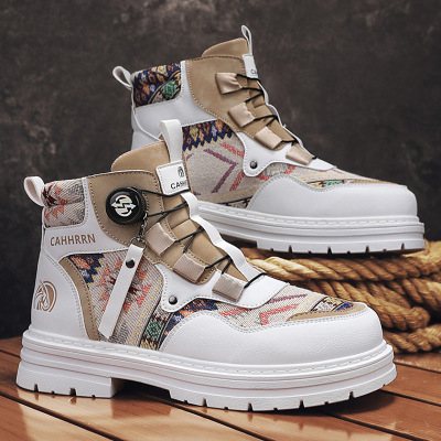 新款马丁靴男士高帮印花时尚皮面复古工装靴子秋冬季男鞋大码