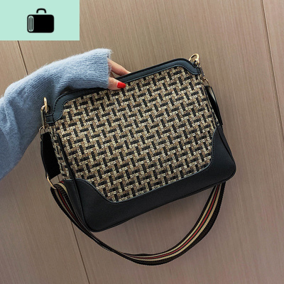 大容量质感包包女2020春季新款毛呢托特包韩版百搭气质宽带斜挎包NEW LAKE女士单肩包