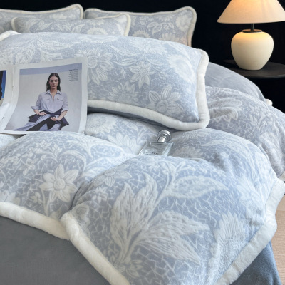 加厚花牛奶绒四件套新款冬季加绒床单轻奢高级感珊瑚绒被套