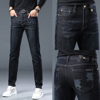 秋冬新款欧洲站轻奢潮牌牛仔裤弹力修身小直筒裤潮流百搭时尚