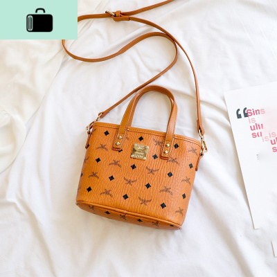 网红包包女2020新款夏季上新质感小托特包单肩斜挎包菜篮子女包潮NEW LAKE女士单肩包