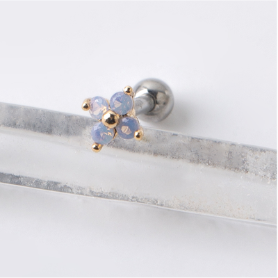 韩国进口超迷你天蓝钻四叶花朵小耳骨钉旋转圆球拧堵粗针送女朋友老婆情人节七夕生日礼物