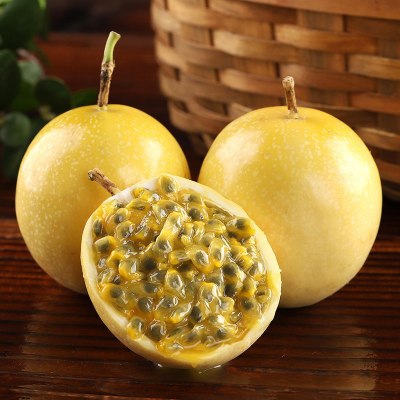 [熊猫鸟]黄金百香果 西番莲鸡蛋果 净重4.5斤 大果 单果60-70g 新鲜采摘