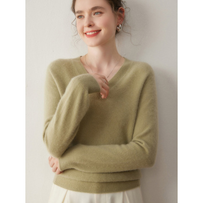 无缝v领羊绒衫女25秋冬新款气质宽松百搭上衣内搭针织打底衫毛衣