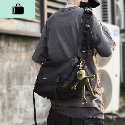 男士工装包潮牌单肩包女日系大容量斜挎包街头个性背包嘻哈机能包NEW LAKE男士斜挎包