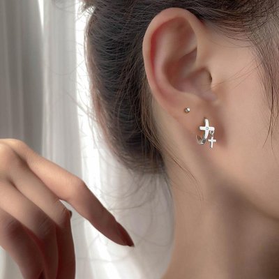 s925银针十字架耳环耳钉女美式新款超个性耳圈高级感小众设计耳饰送女朋友老婆情人节七夕生日礼物