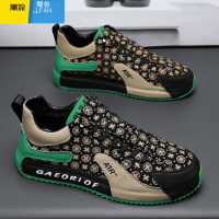 聚范欧洲站男鞋春季百搭运动休闲黑色板鞋一脚蹬防水防滑上班工作潮鞋