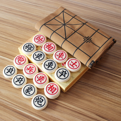  闪电客中国象棋象棋套装象棋棋盘家用学生培训大号各种尺寸 5厘米象棋+皮革棋盘