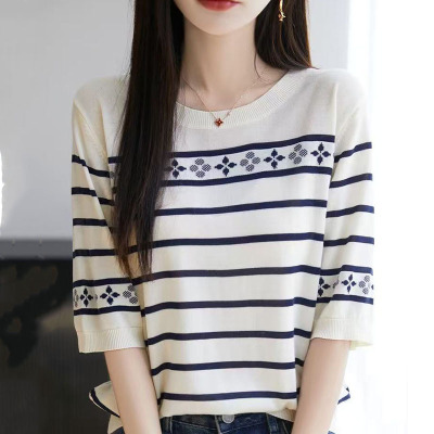 夏季薄款冰丝针织短袖T恤女圆领条纹提花打底衫宽松百搭上衣