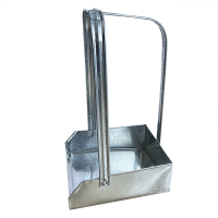 百名迖 铁撮子 铁簸箕 大号把高63cm(前口宽32cm 深10.5cm) 个