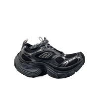 巴黎世家(Balenciaga)XL徽标拼接跑步鞋女款轻便耐磨运动跑鞋