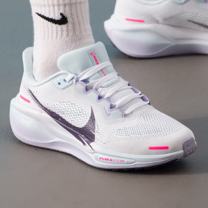 耐克(NIKE)女鞋新款运动鞋AIR ZOOM PEGASUS 41缓震耐磨透气跑步鞋IO9914-100 ZP