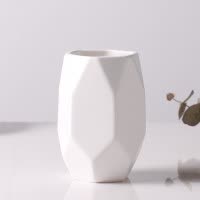 北欧漱口杯网红款套装牙缸牙刷杯情侣创意一对ins陶瓷结婚刷牙杯 三维工匠 钻石杯1黑1白+黑牙架+特大椭金托洗漱杯