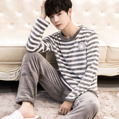 男士睡衣秋冬季珊瑚绒加厚加绒加大码卡通青少年法兰绒家居服冬款威珺