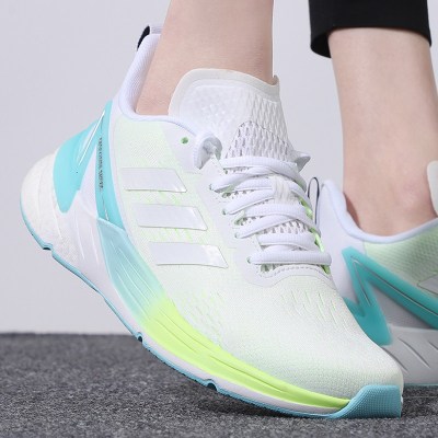 阿迪达斯跑步鞋女2021夏季新款BOOST慢跑休闲鞋健身运动鞋FY8775