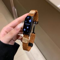 适用小天才电话手表表带Z10/Z9可爱挂脖Z11新款Z8Z7S保护套3139B