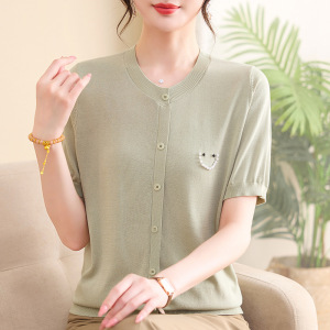 2026年妈妈装夏天衣服时尚简约中老年女士休闲针织衫薄款透气中年