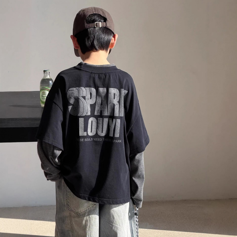 男童春装长袖上衣2026新款儿童春秋打底衫男孩中大童假两件T恤潮