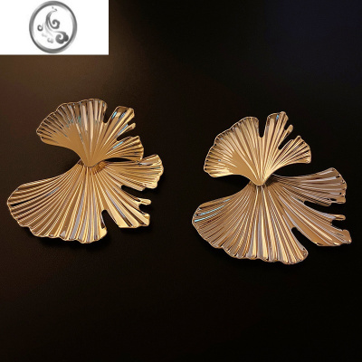 JiMi欧美夸张设计感银杏叶子高级感耳环2023新款气质小众金属耳钉