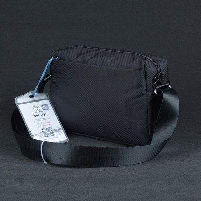 派尼美特男包单肩包女斜挎包包轻防水尼龙男士休闲包包横款