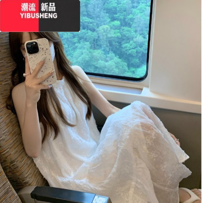 YIBUSHENG茶歇法式初恋白色挂脖连衣裙仙女季海边度假三亚沙滩长裙小个子