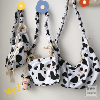 日系原宿chic软妹少女斜挎包韩国ins可爱奶牛学生单肩包包女胸包