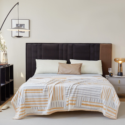 Z.M.N.(法国啄木鸟)热粒绒毛毯1.8米-维卡ZTR-0048