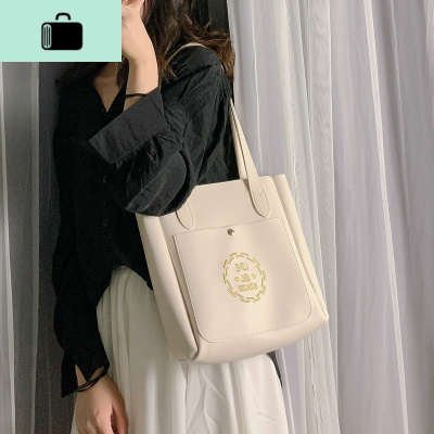 小清新水桶包包女2020新款潮夏天百搭大容量斜挎包少女单肩手提包NEW LAKE女斜挎包