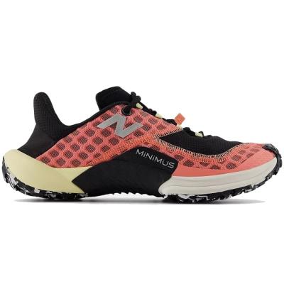 新百伦(New Balance)户外休闲鞋女款轻便防滑耐磨透气徒步运动鞋