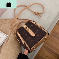 高级感包包网红洋气水桶包女2020新款潮时尚斜挎包百搭ins单肩包NEW LAKE女斜挎包