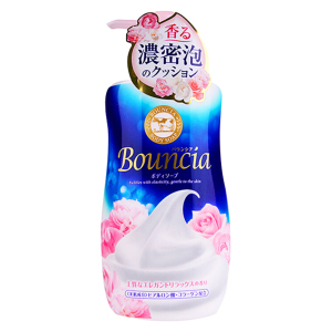 日本COW牛乳沐浴露牛奶花香玫瑰香浓密泡沫易冲洗不假滑不干燥沐浴乳保湿滋润 玫瑰花香500ml