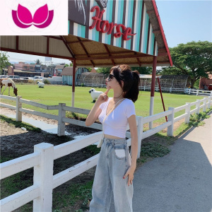 七斓2023夏季新款时尚V领性感低胸打底衫修身复古短袖上衣女紧身T恤潮