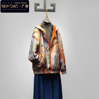 广赫妈妈春装外套2021新款中年洋气风衣中老年女装春秋夹克衫短款上衣风衣