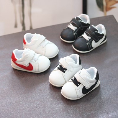 2018春季男宝宝学步鞋子0-1岁2婴儿小皮鞋软底防滑女童休闲小白鞋