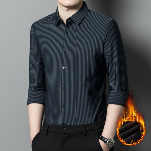 冬季新款加绒男士衬衣高弹力条纹无痕舒适保暖打底爸爸衬衫男