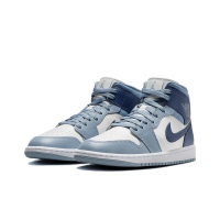 NIKE耐克篮球鞋JORDAN舒适耐磨中帮女鞋运动鞋BQ6472-140 C