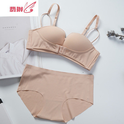 无肩带文胸聚拢防滑小胸加厚上托前扣女无钢圈露背隐形内衣套装费琳