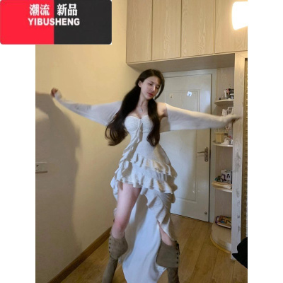 YIBUSHENG气质辣妹荷叶边吊带连衣裙女2024季新款重工高级感不规则长裙子