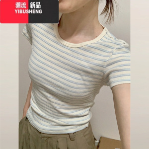 YIBUSHENG蓝白条纹短袖正肩女t恤季2024新款修身短款上衣设计感小众