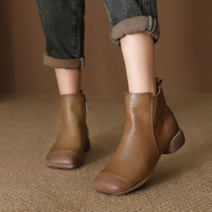 头层牛皮马丁靴女秋冬新款软底舒适 真皮复古潮牌粗跟短靴女